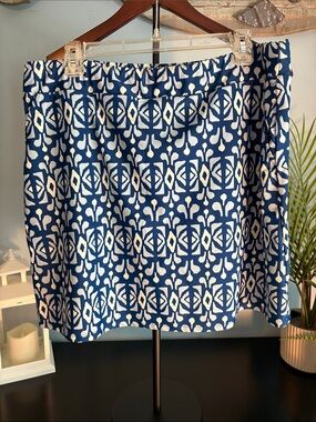 All For Color Blue and White Geometric Mini Skirt